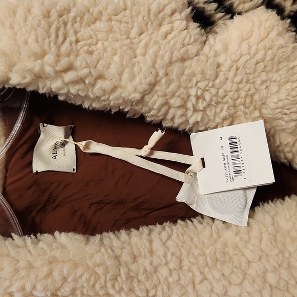 Alysi CABAN abstract print faux fur 2 button jacket sz 6 Oversized - Picture 4 of 12